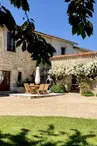 Gîte Le Coin Fleuri - Château de Gurat - 6 pers