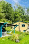 Le chalet Chayo au bord de la riviere.